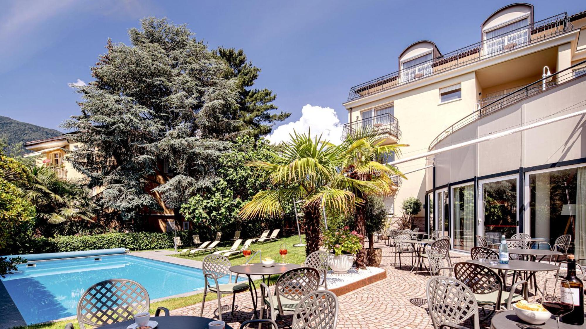 Hotel Villa Laurus Merano Kültér fotó